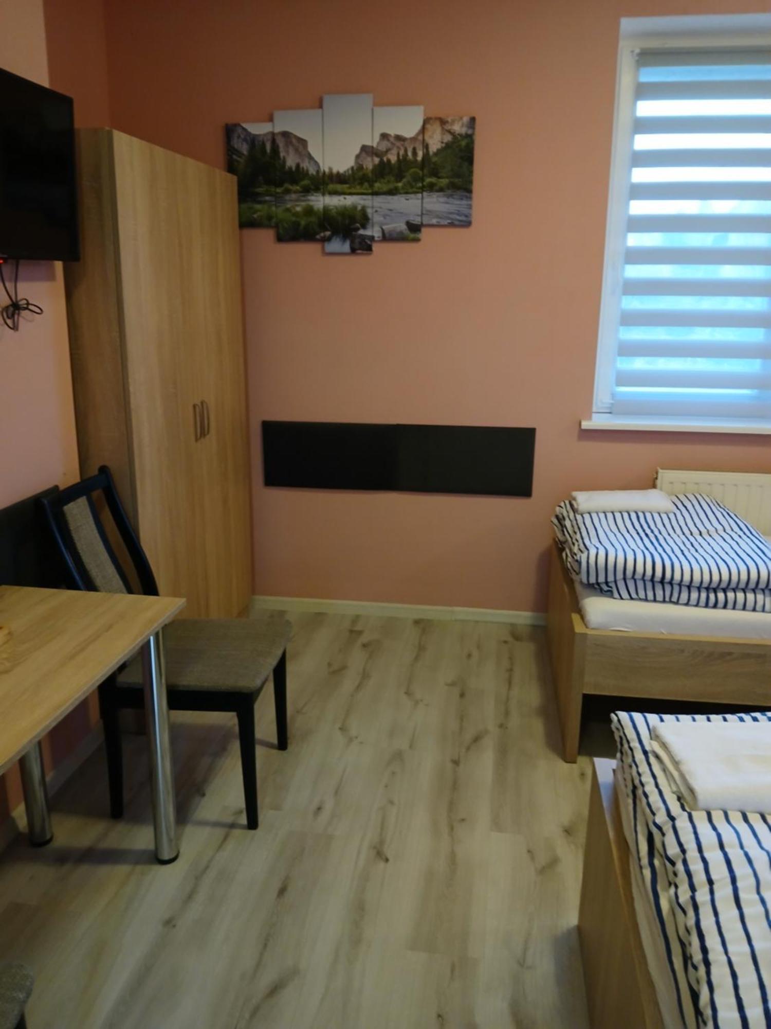 Bed and Breakfast Dom Brama Mazur Острода Екстер'єр фото