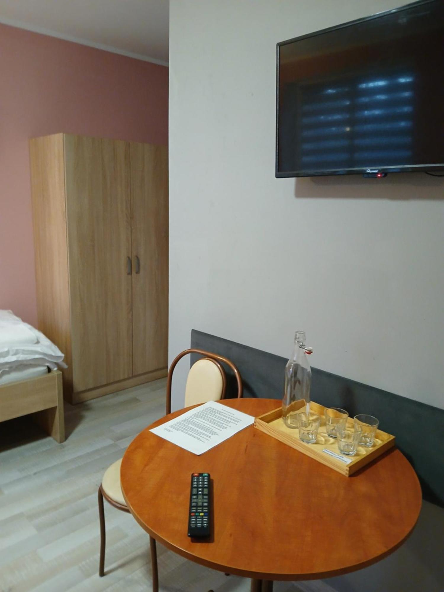 Bed and Breakfast Dom Brama Mazur Острода Екстер'єр фото